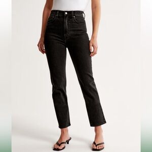 Abercrombie & Fitch Ankle Straight Ultra High Rise Ripped Black Jeans Size 27